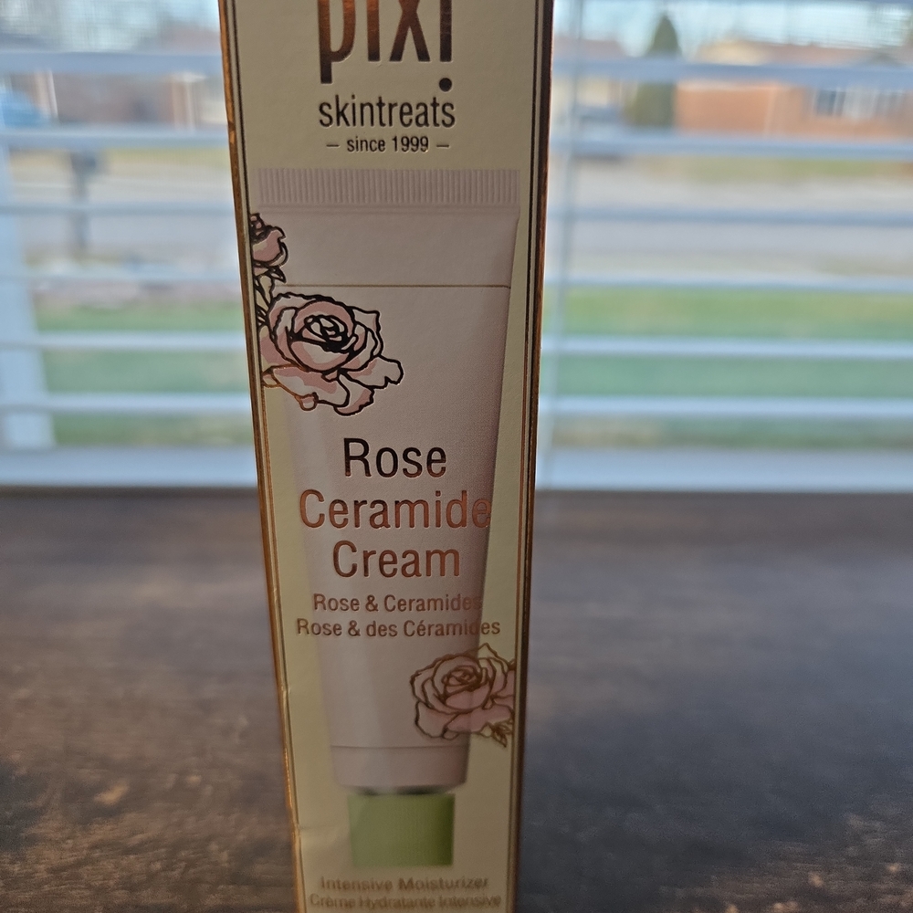 Pixi Rose Ceramide Cream -  Intensive Moisturizer 1.7 fl oz 50 ml‎ New In Box